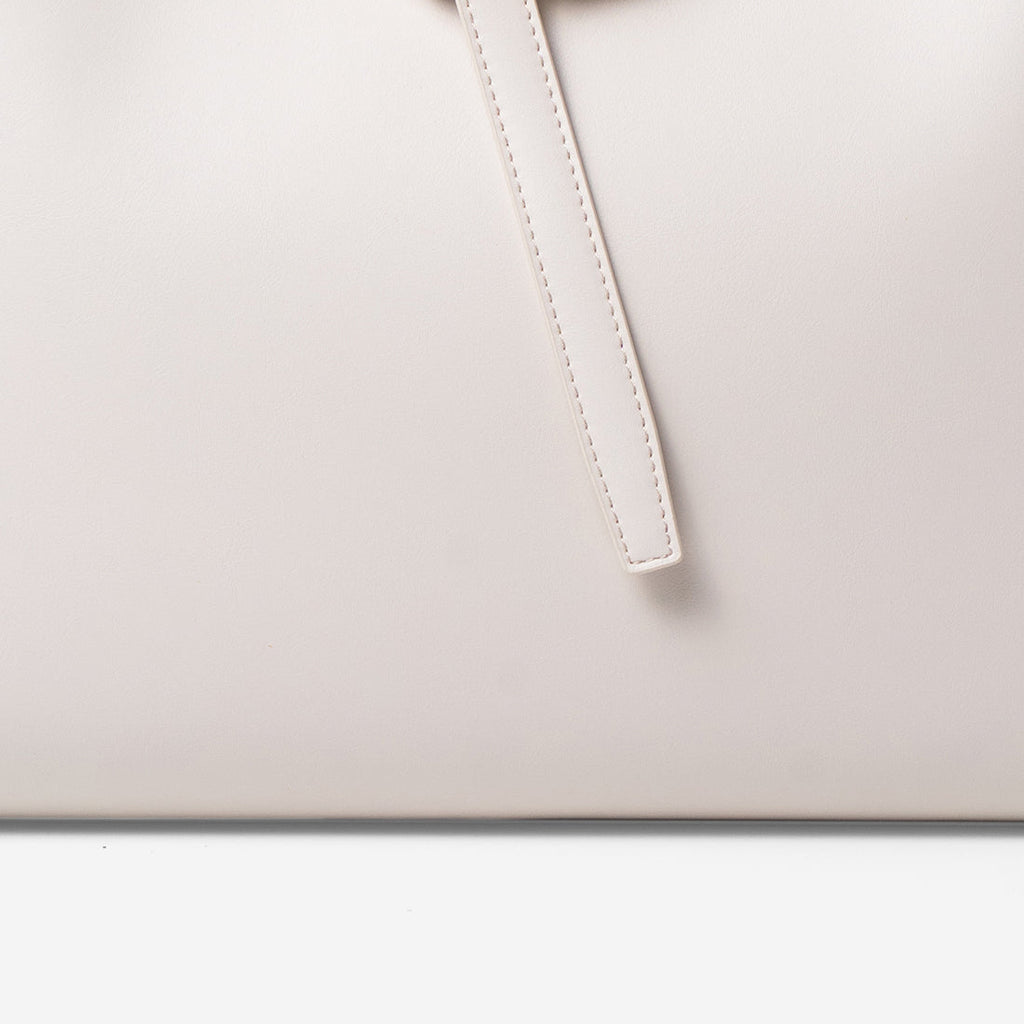 Latte Beige-text